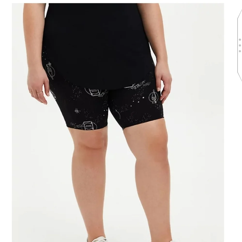 🆕HARRY POTTER POTION BOTTLES BIKER SHORT - Picture 6 of 6